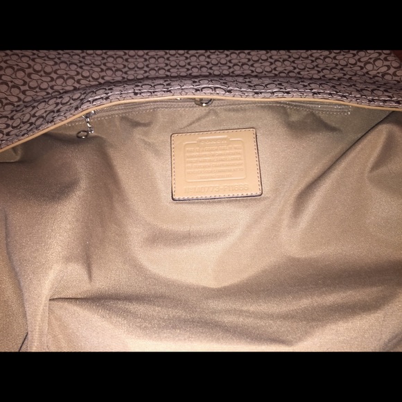 Coach Jacquard Signature tote / PRICE is FIRM - Picture 4 of 8